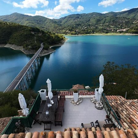 La Terrazza Sul Lago Turano Castel di Tora Extérieur photo