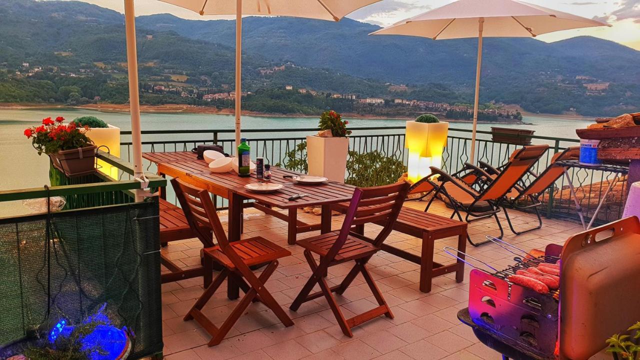 La Terrazza Sul Lago Turano Castel di Tora Extérieur photo