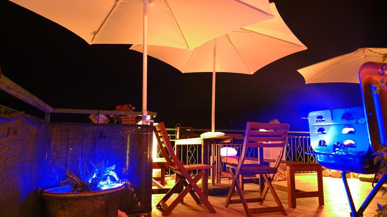 La Terrazza Sul Lago Turano Castel di Tora Extérieur photo