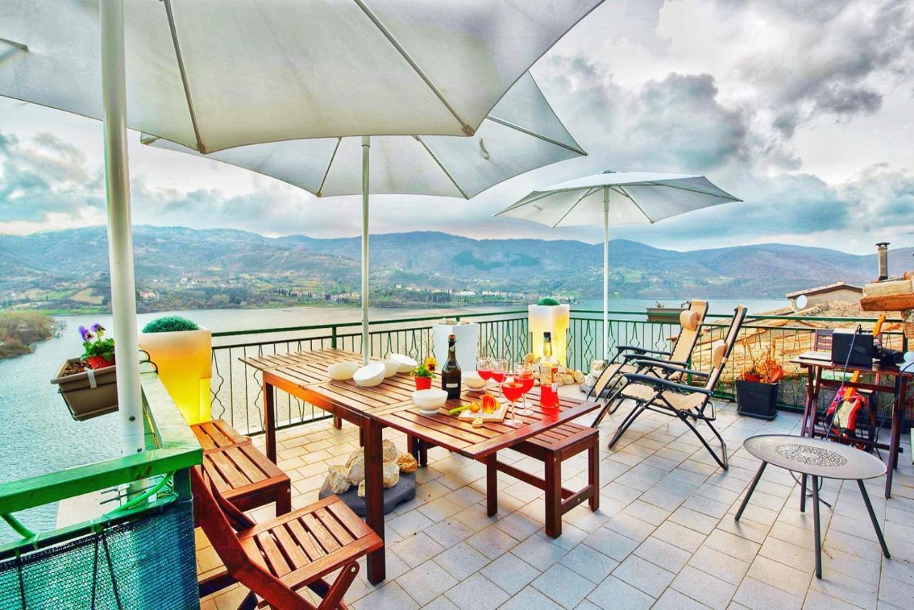 La Terrazza Sul Lago Turano Castel di Tora Extérieur photo