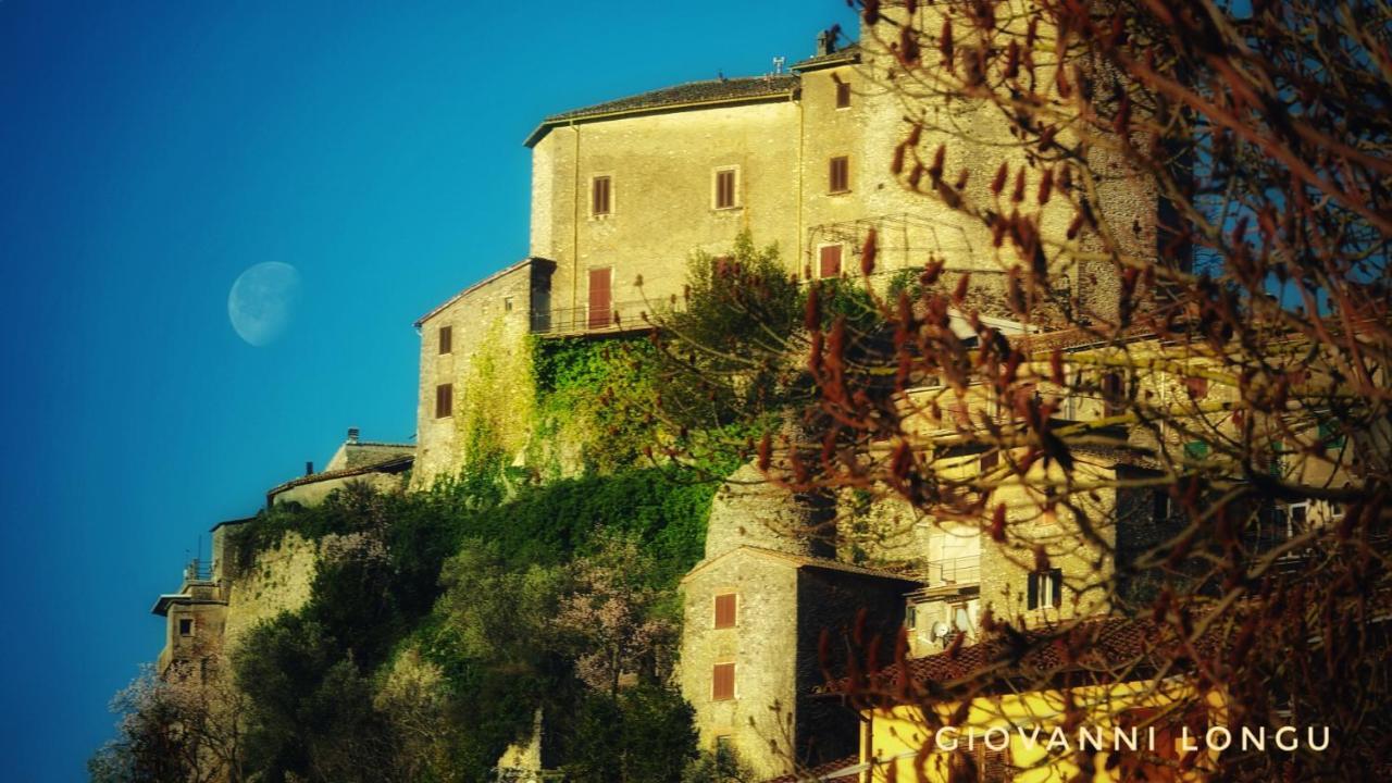 La Terrazza Sul Lago Turano Castel di Tora Extérieur photo